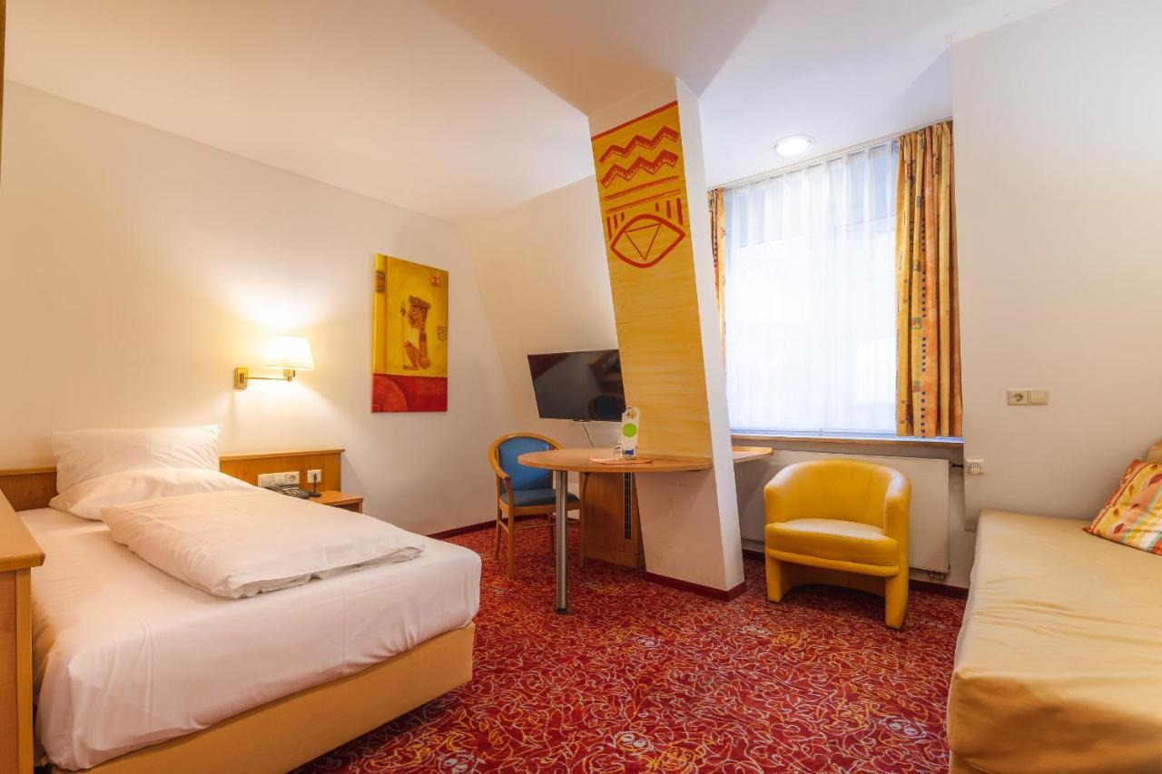 Allvitalis Traumhotel Karlsruhe Extérieur photo